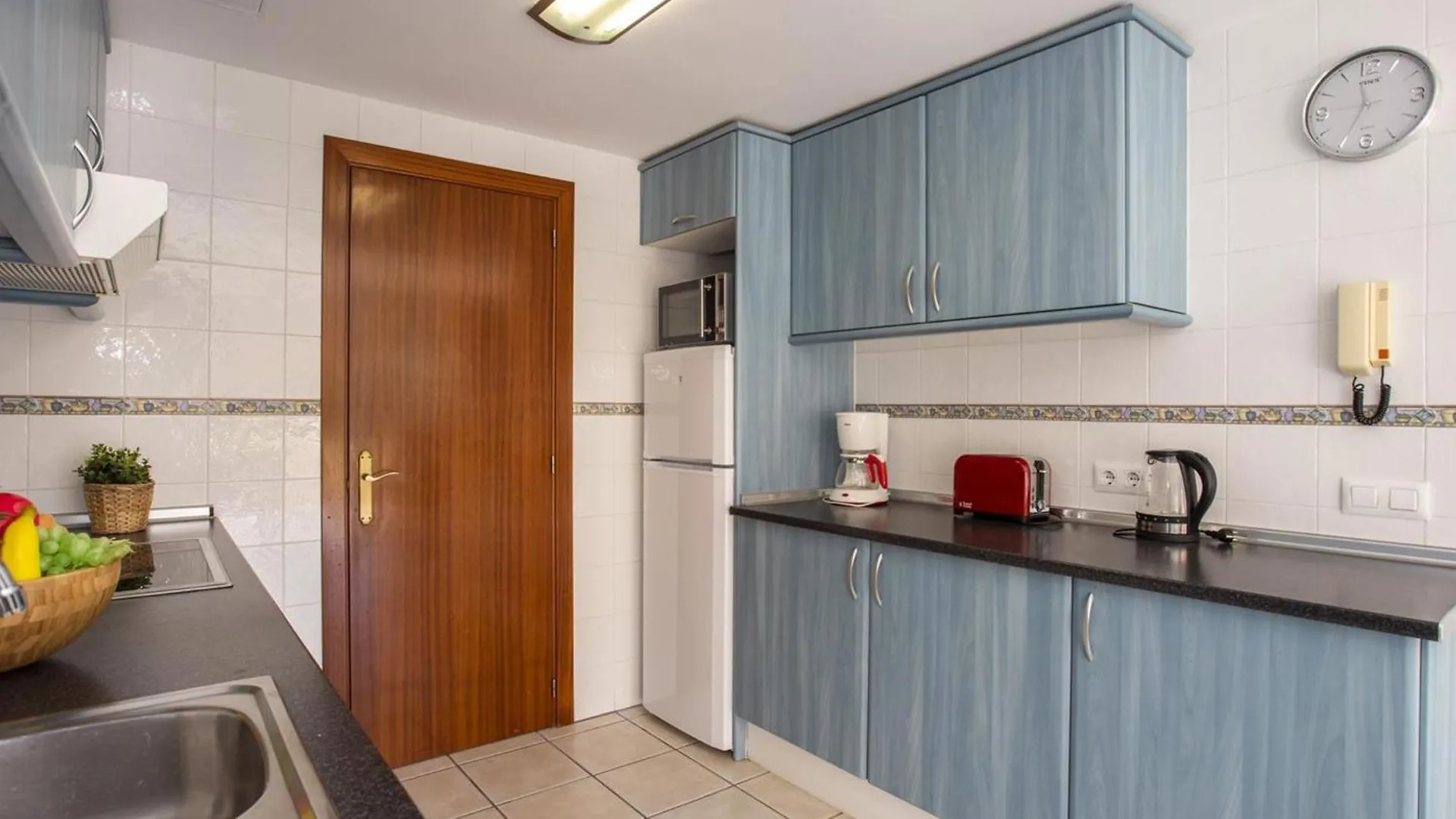 Hébergement de vacances Casa Con Piscina Privada A 100M De La Playa, Ideal Para Familias - Hisp-288-61 Empuriabrava Espagne