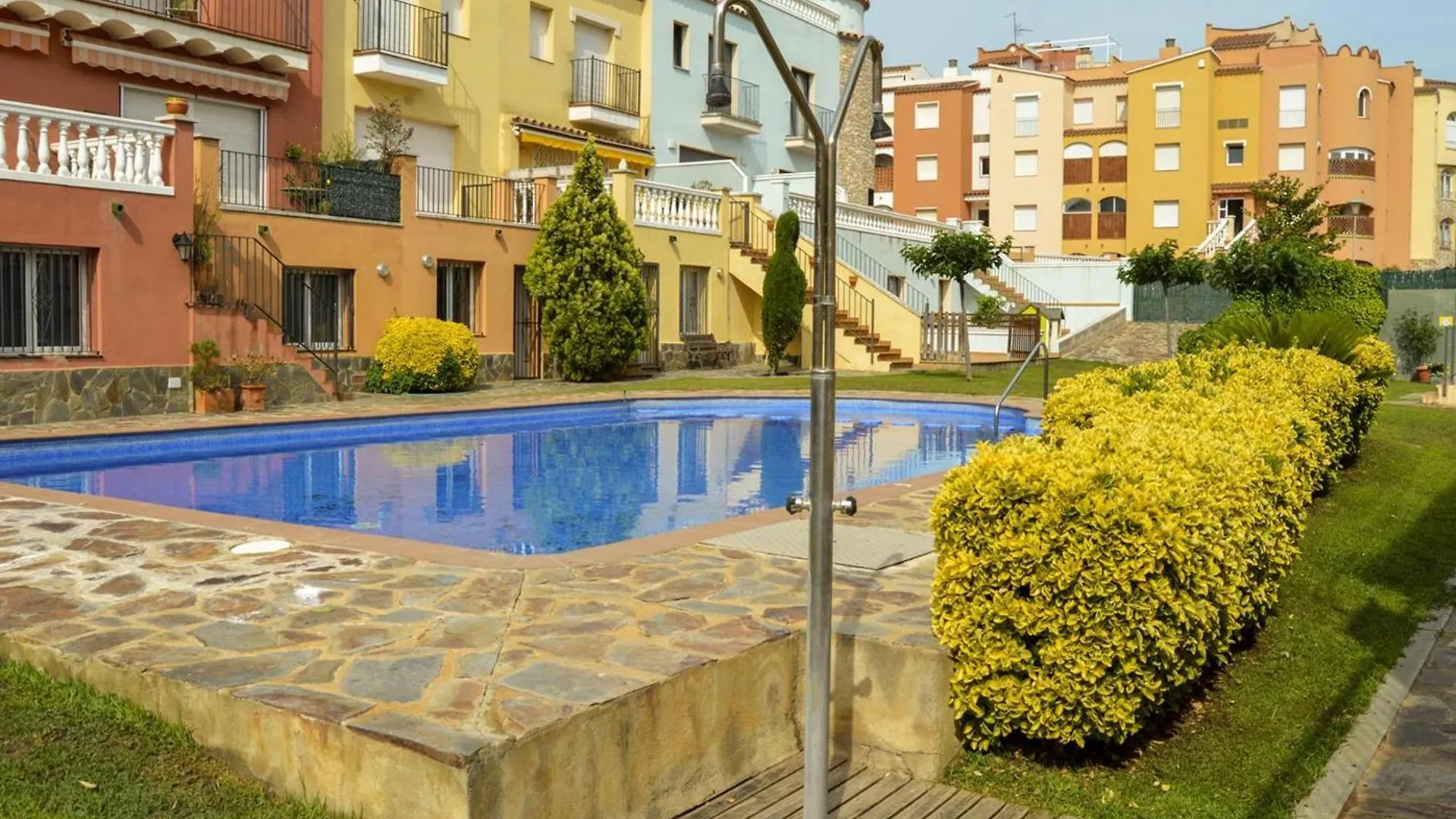 Casa Con Piscina Privada A 100M De La Playa, Ideal Para Familias - Hisp-288-61 Empuriabrava 0*,  Espagne